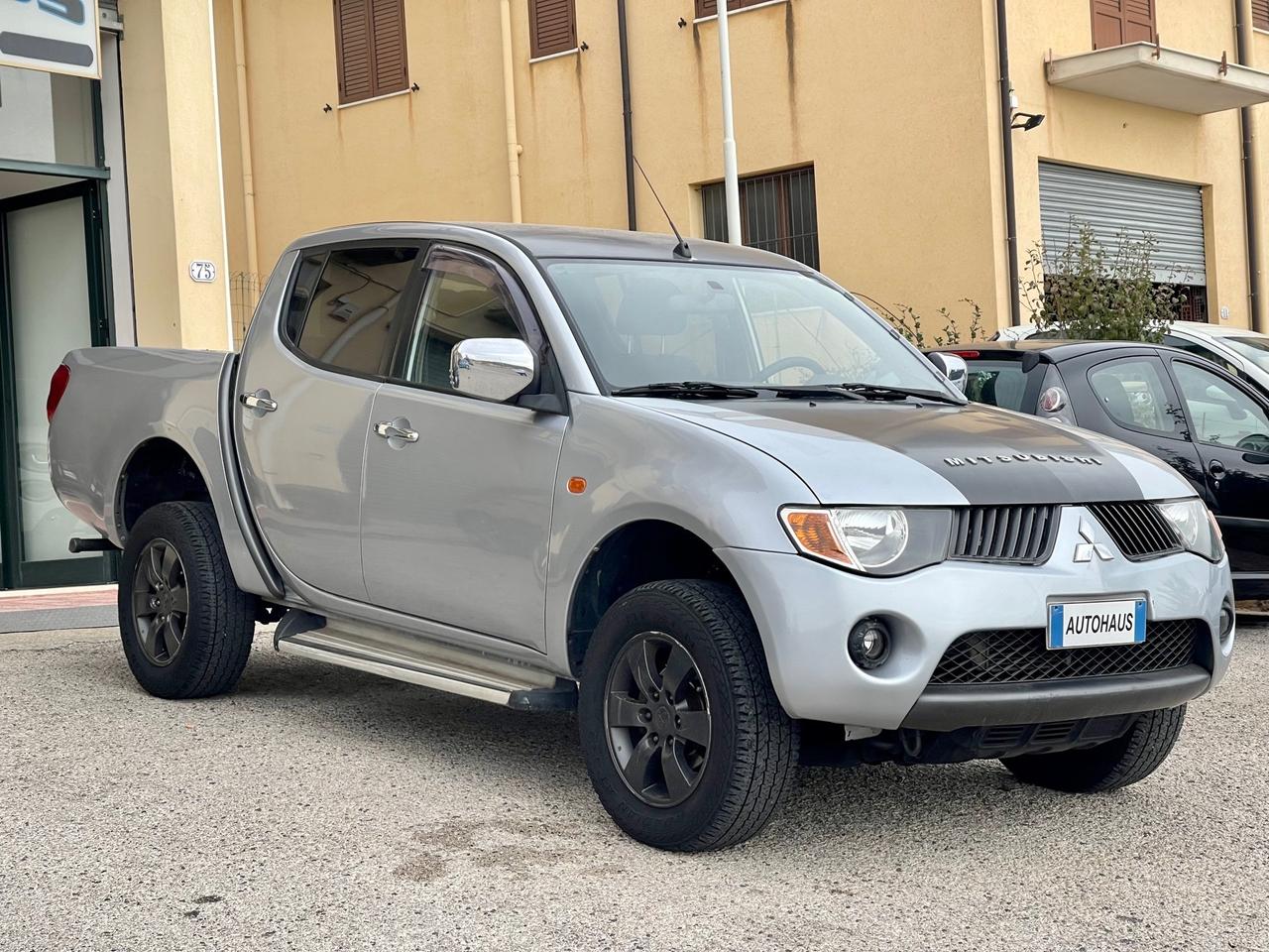 Mitsubishi L200 2.5 DI-D/136CV 4X4 DOPPIA CABINA