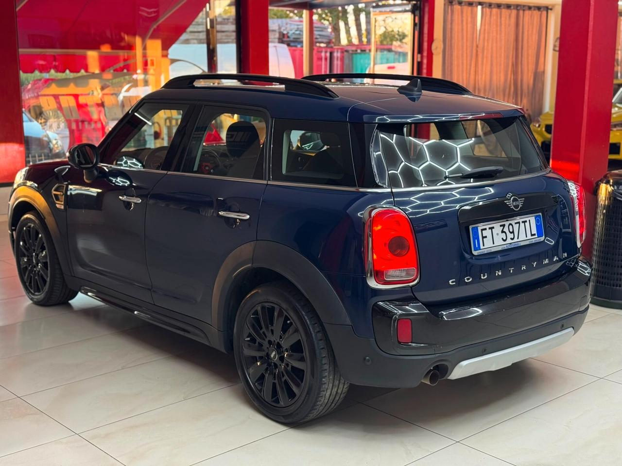 Mini One Countryman 1.5 Hype