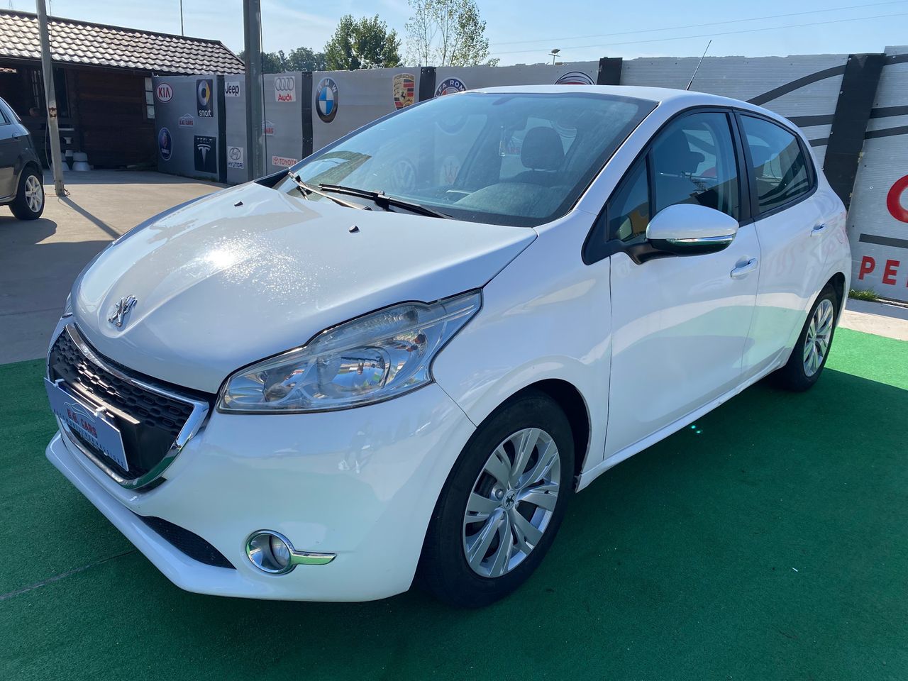 Peugeot 208 5p 1.4hdibluetoothusb