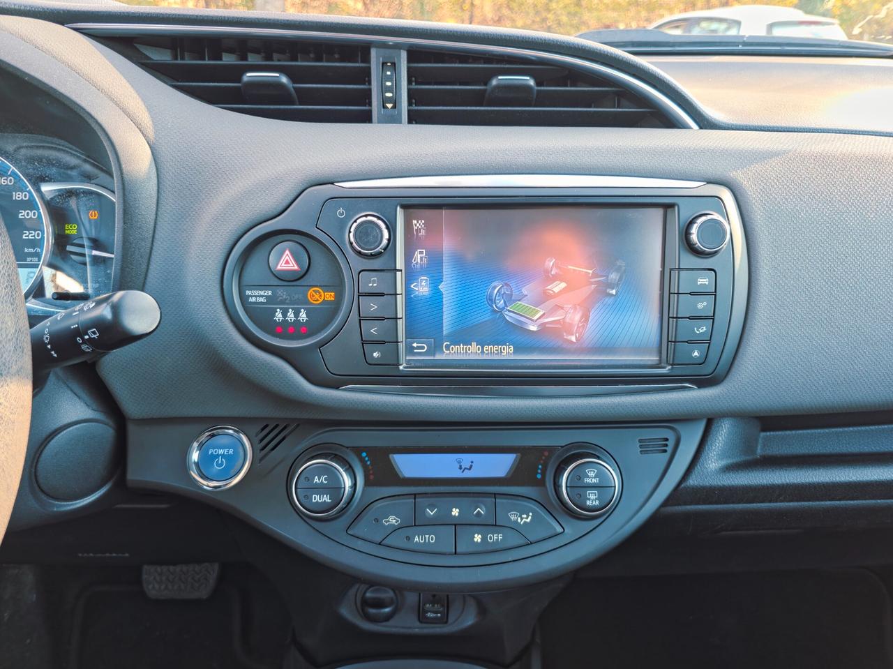 Toyota Yaris 1.5 Hybrid 5 porte Active 2014-E6 Automatico NEO