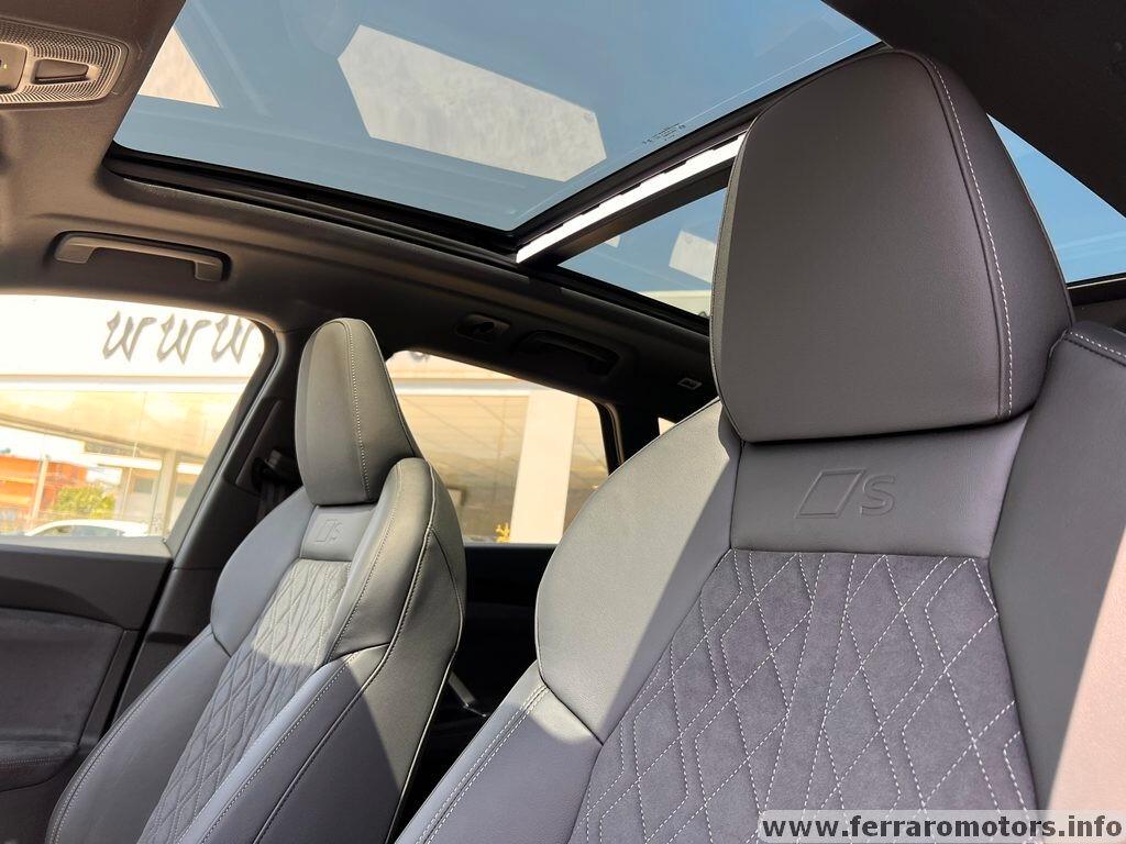 Audi Q5 TDi 150 kW mHEV+ S tronic quattro Launch edition line