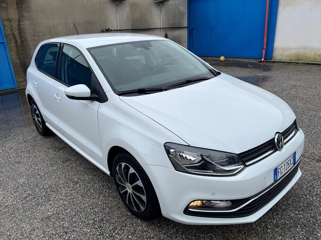 Volkswagen Polo 5P-1.4 tdi DSG-full-2017