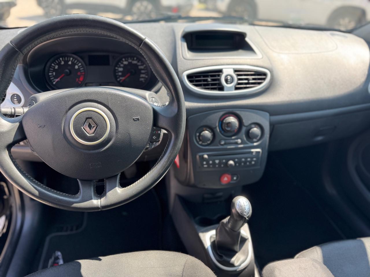 Renault Clio 1.2 16V 3 porte Yahoo!