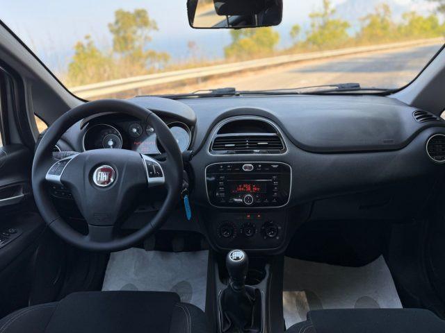 FIAT Punto Lounge 1.2 8V 5 porte GUIDABILE DAI NEOPATENTATI