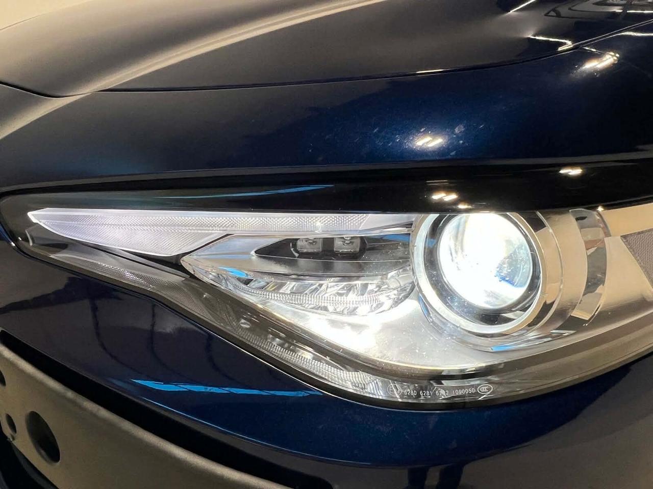 Alfa Romeo Giulia 2.2 Turbodiesel 180 CV AT8 Business Sport Launch Ed.