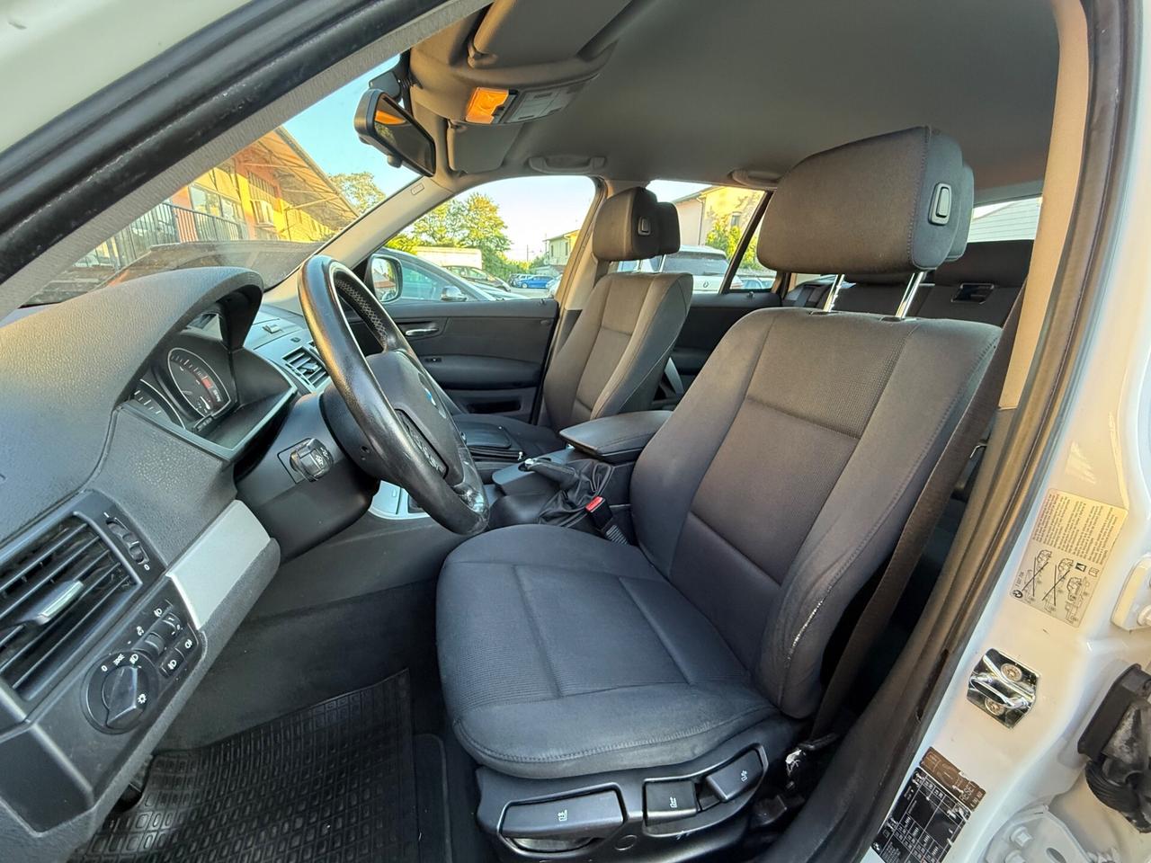 BMW X3 xDrive 2.0d 177CV Futura RESTYLING 2010 E5