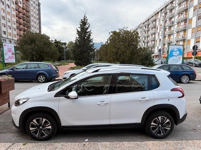 Peugeot 2008 Finanziabile Garanzia Permuta