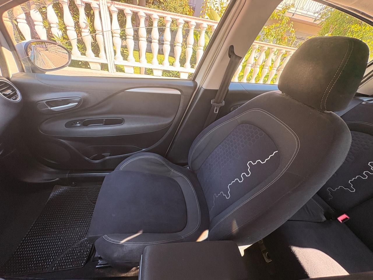 Fiat Punto 1.4 8V 5 porte Natural Power Lounge