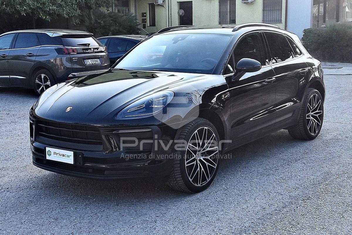 PORSCHE Macan 2.0