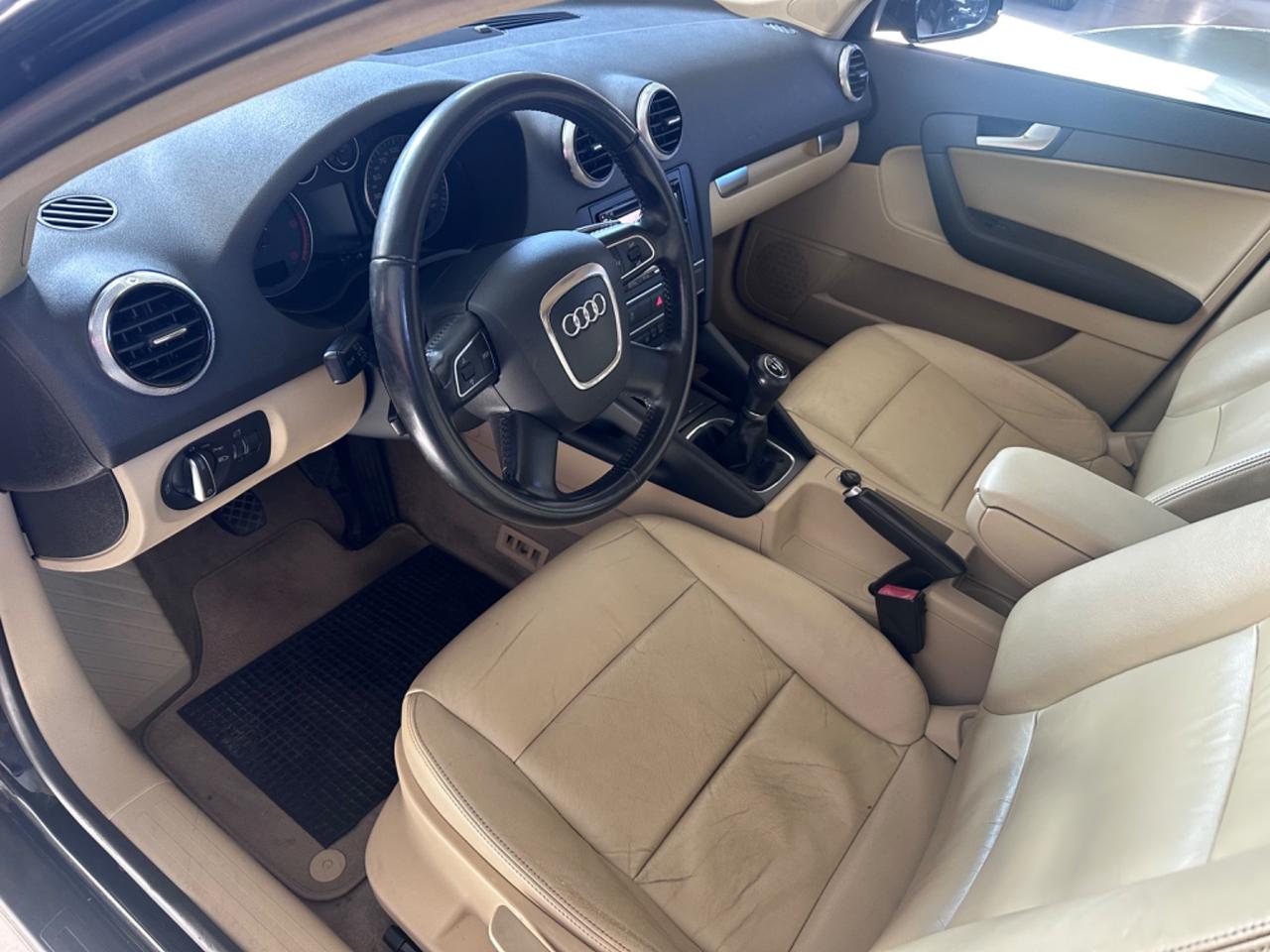 Audi A3 1.6 TDI Young Edition