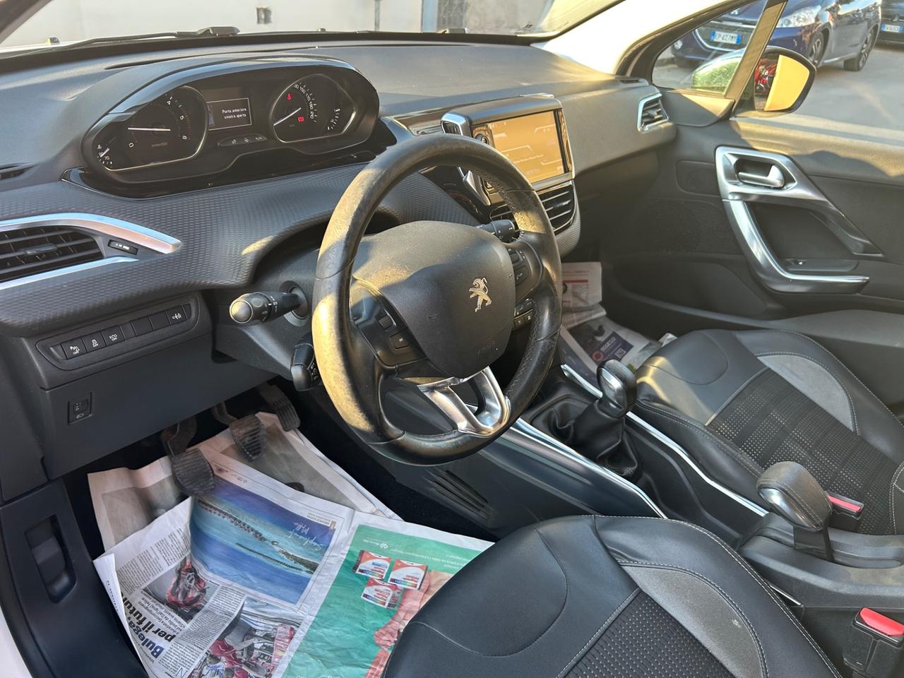 Peugeot 2008 1.6 e-HDi 92 CV Stop&Start Allure