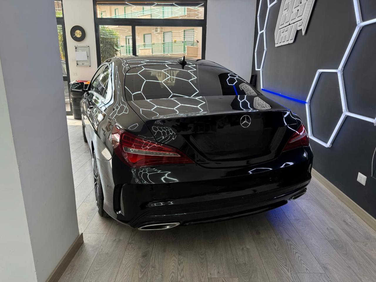 Mercedes-benz CLA 200 d Premium AMG