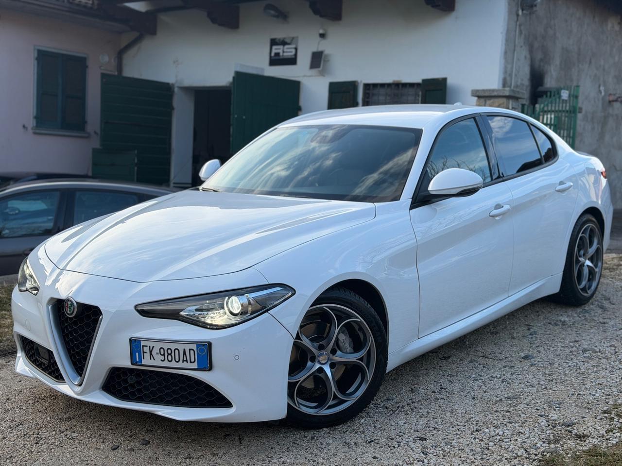 Alfa Romeo GIULIA 2.2d 150 CV SUPER KMCERT GARANZ