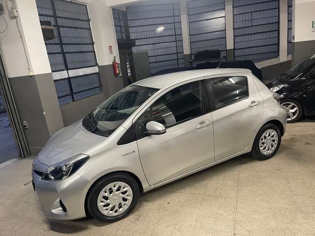 Toyota Yaris Hybrid * Ottime Condizioni *