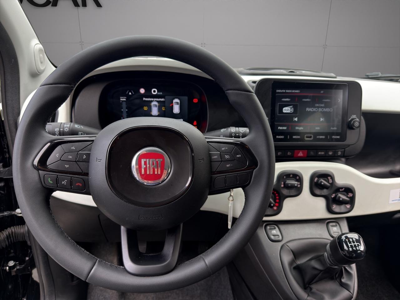 Fiat - Pandina Cross 1.0 firefly hybrid