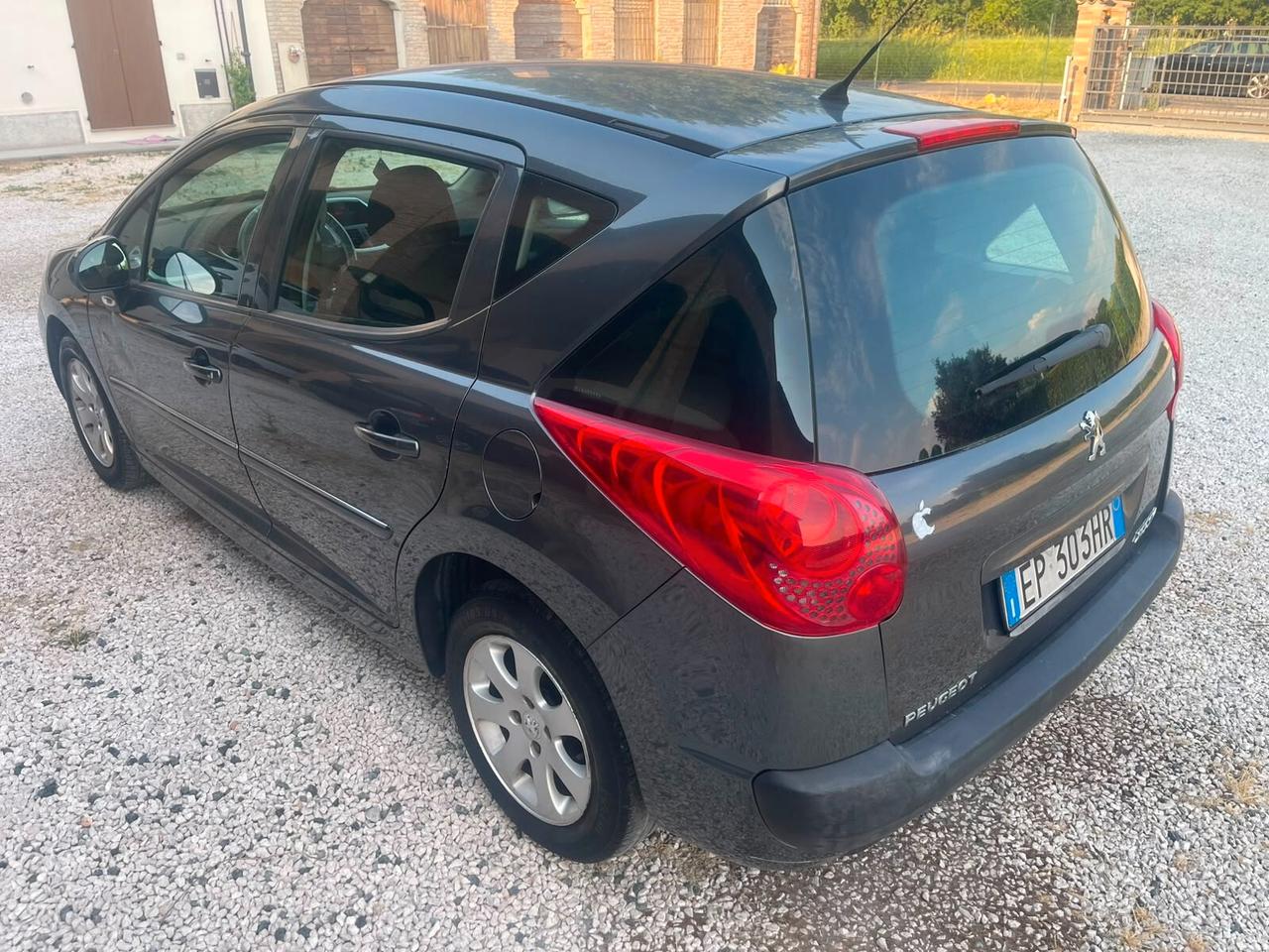 Peugeot 207 1.4 8V 75CV SW Energie ECO GPL