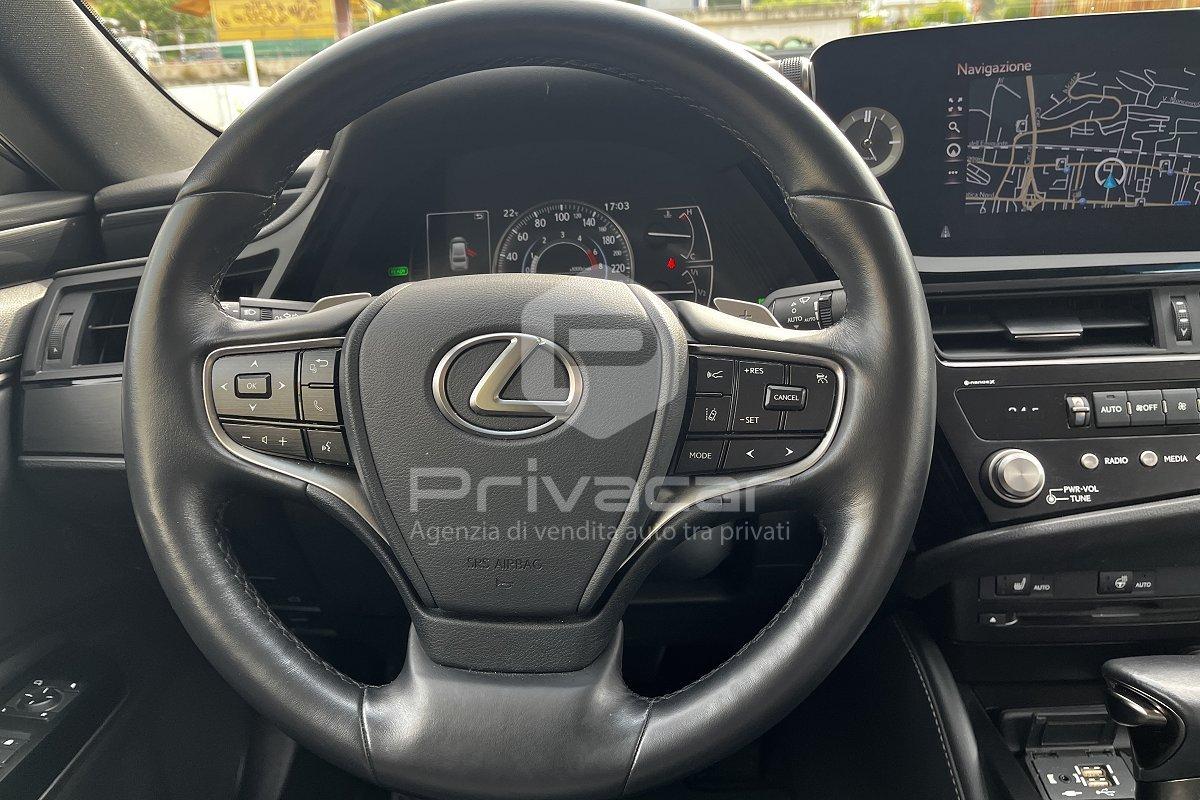 LEXUS ES Hybrid Executive