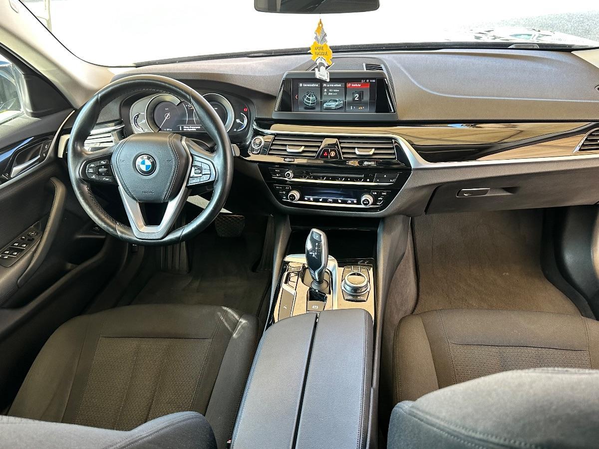 BMW - Serie 5 Touring - 520d X-Drive Touring Luxury