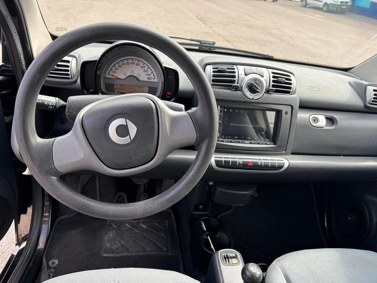 Smart ForTwo 1000 52 kW MHD coupé pure