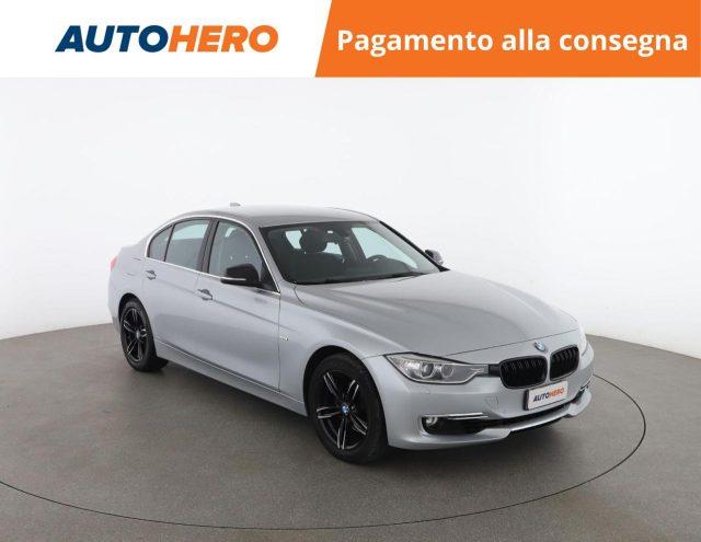 BMW 320 i Luxury