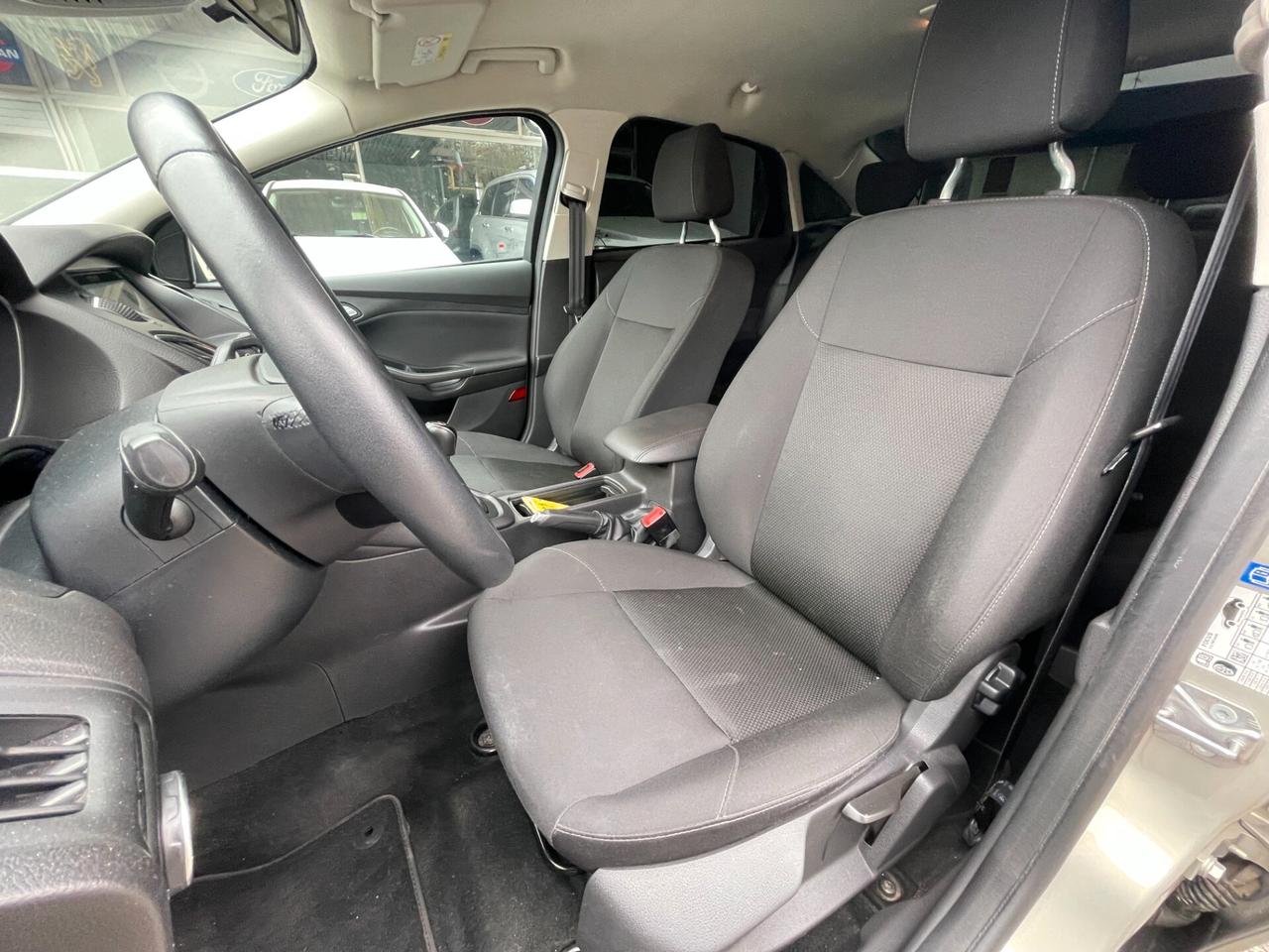 Ford Focus 1.5 EcoBoost 150 CV Start&Stop ST Line Business