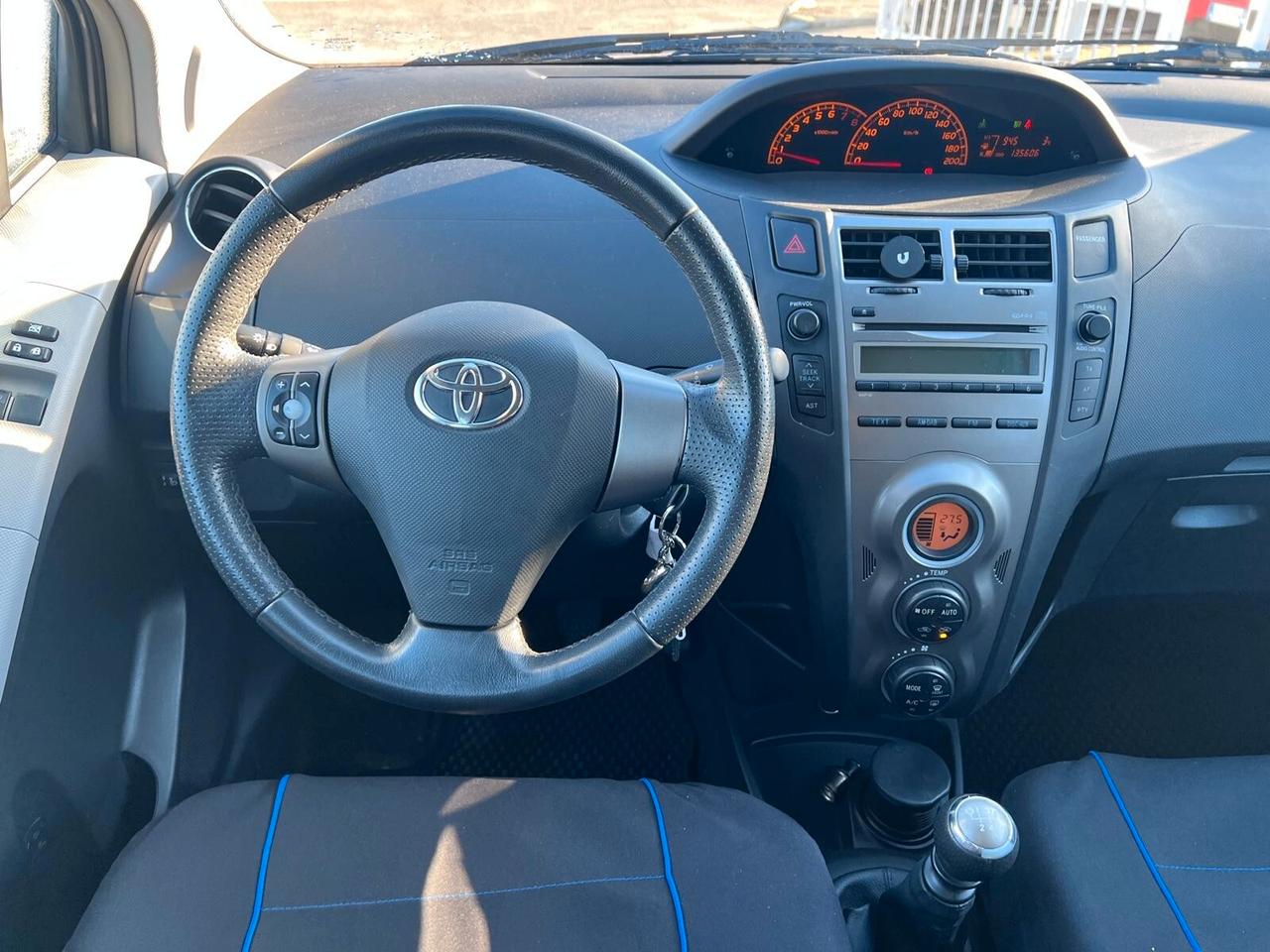 Toyota Yaris 1.3 5 porte Sol