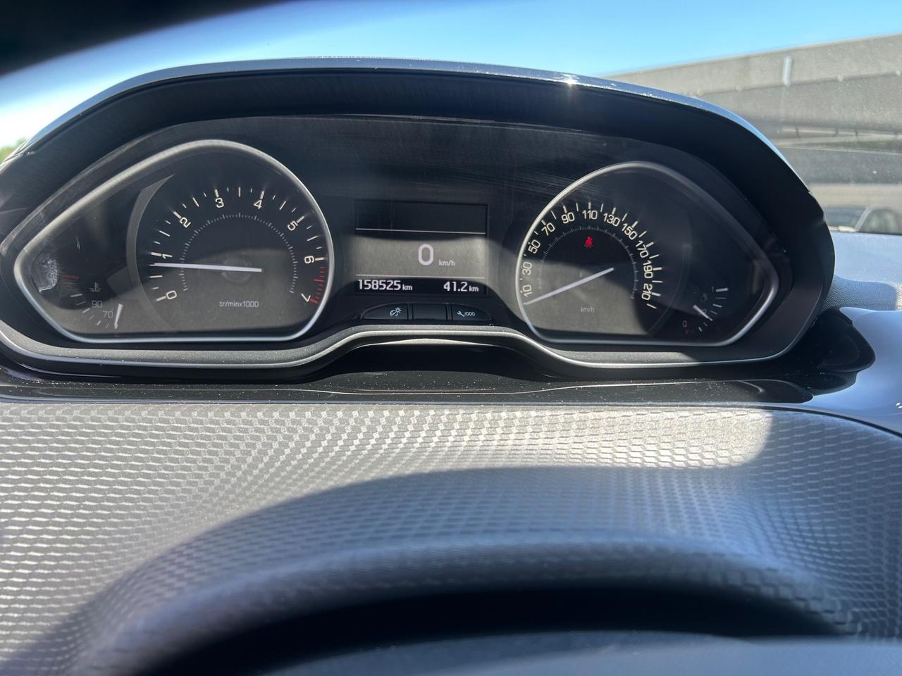 Peugeot 208 5 PORTE