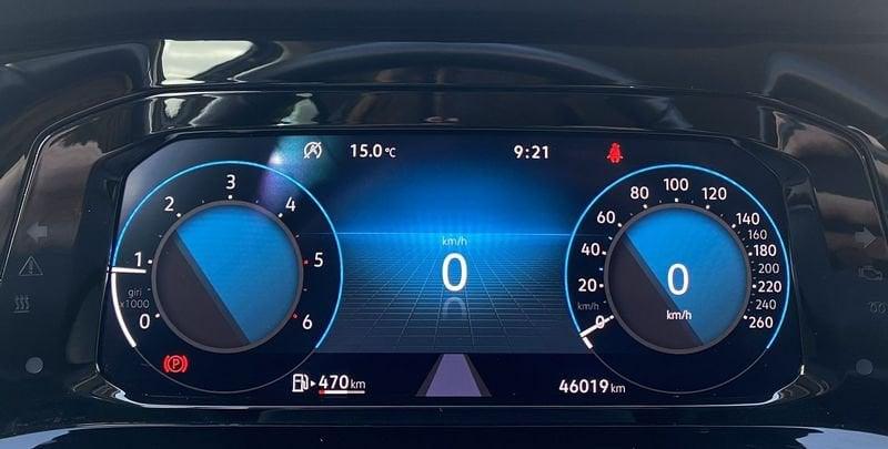 Volkswagen Golf 8 Life 2.0 TDI 116 CV