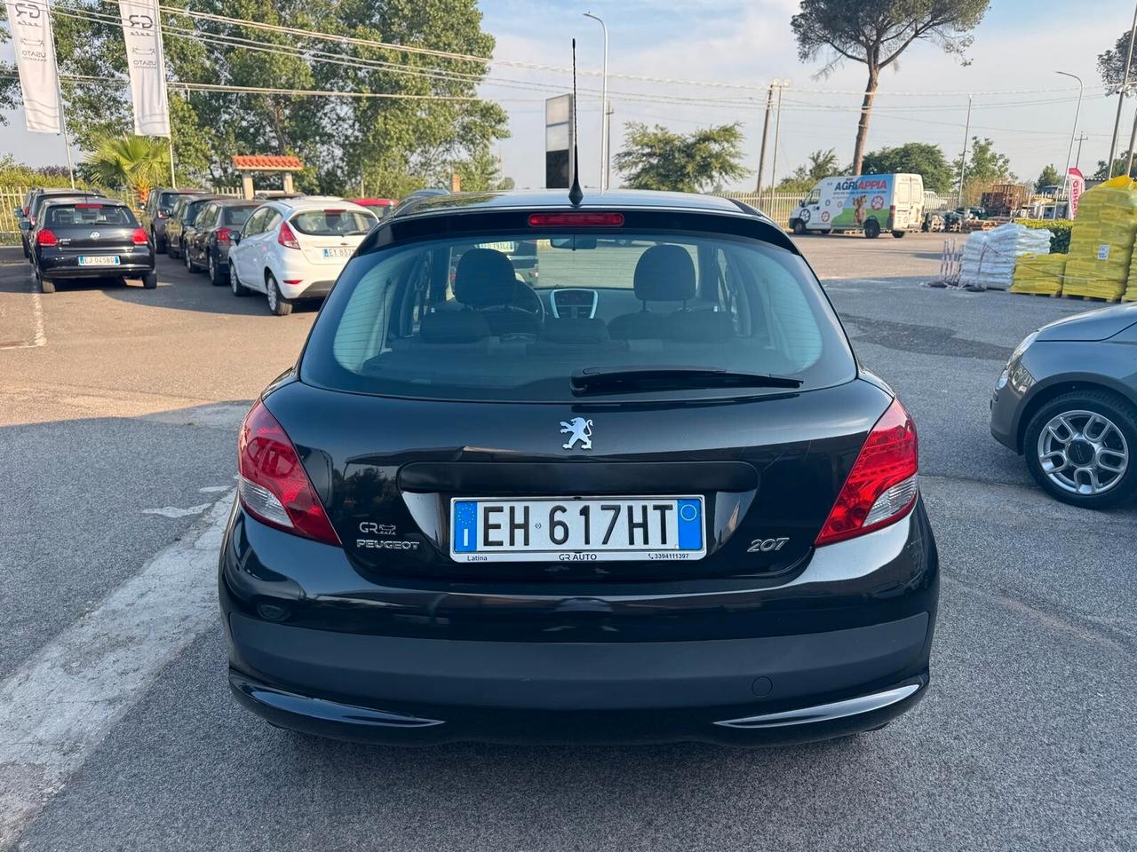 Peugeot 207 1.4 BENZ 5P UNIPRO SOLO 64000 KM - 2012