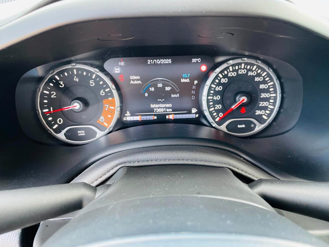 Jeep Renegade 1.3 T4 DDCT S