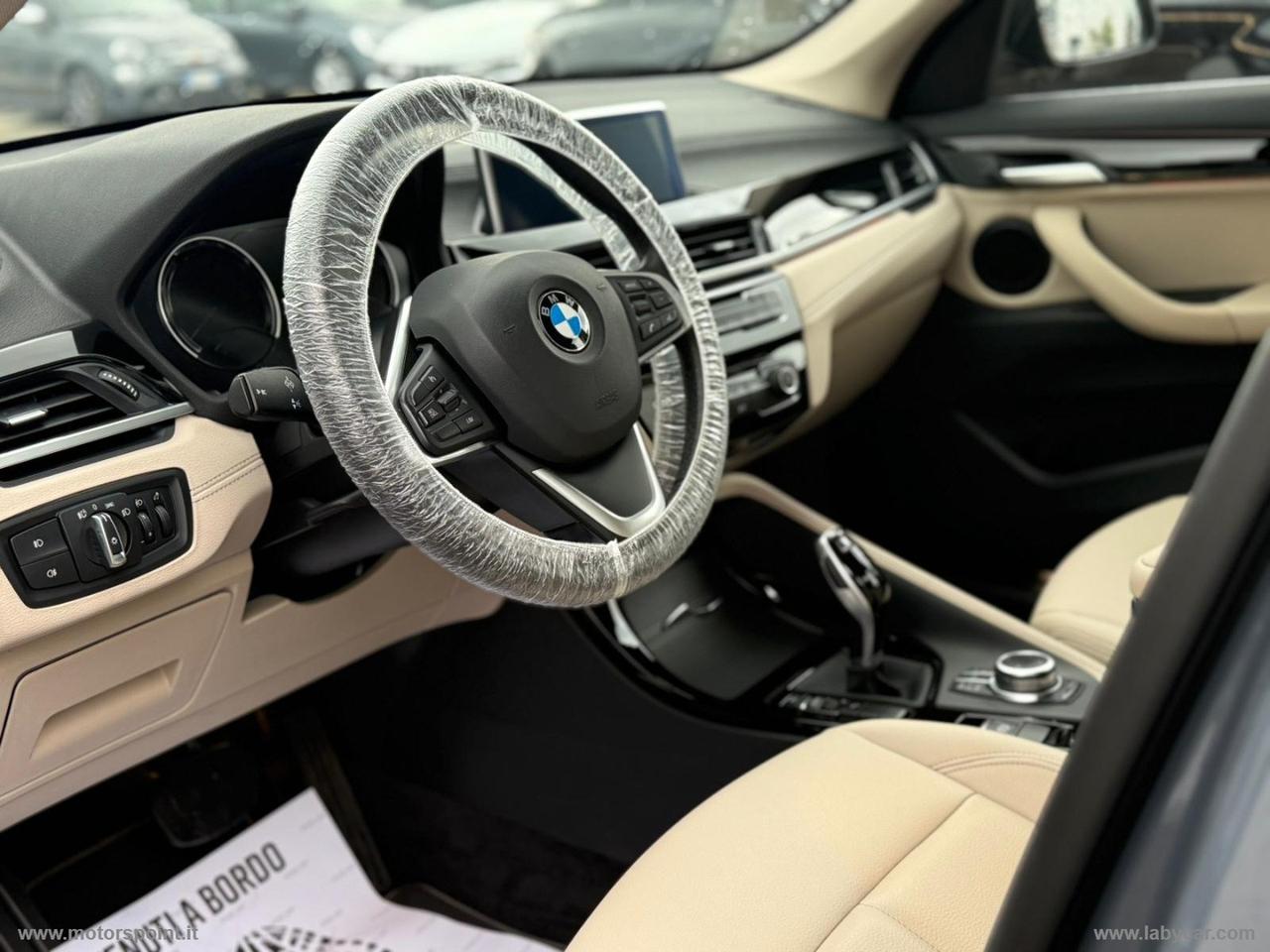 BMW X1 sDrive16d xLine AUTO