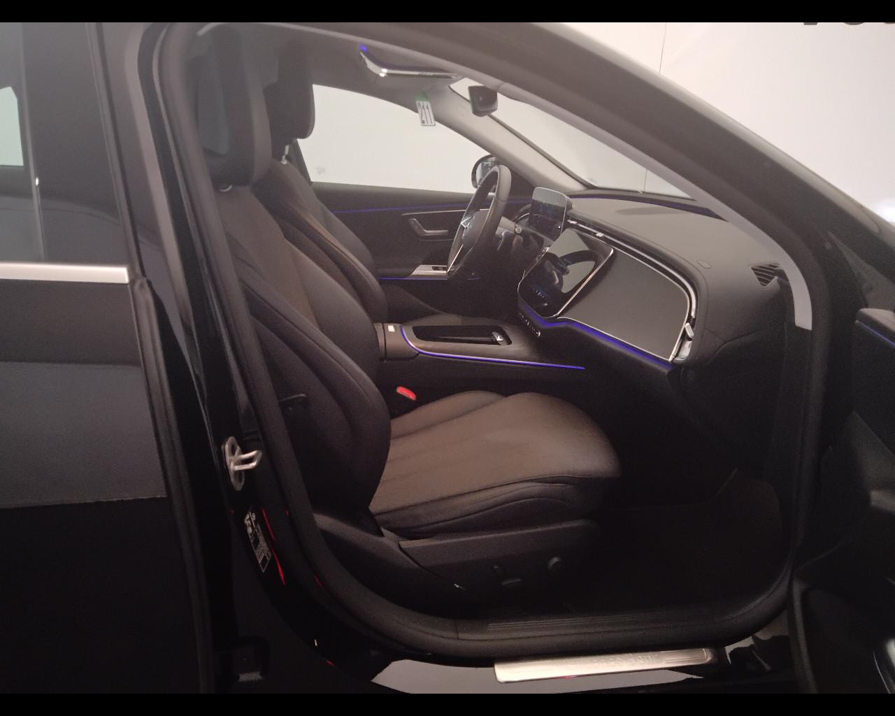 Mercedes-Benz Classe E- W214 Berlina - E 200 d Advanced auto
