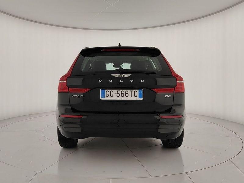 Volvo XC60 B4 (d) Geartronic Momentum ProB - IVA DEDUCIBILE