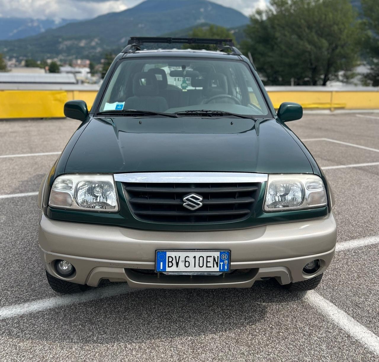 Suzuki Grand Vitara 1.6i cat 3 porte Neopatentati