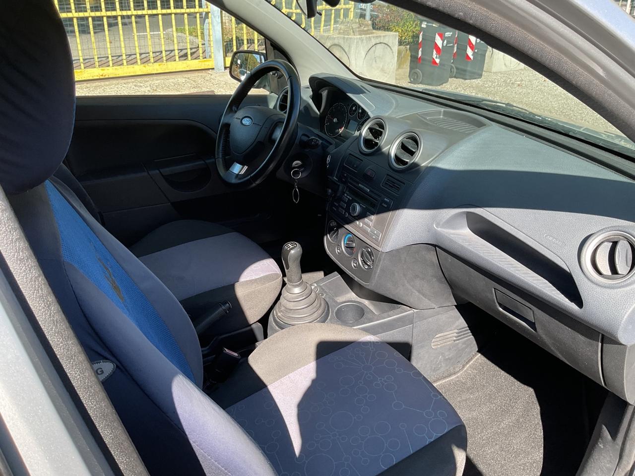 Ford Fiesta 1.2 16V 5p. OK NEOPATENTATI