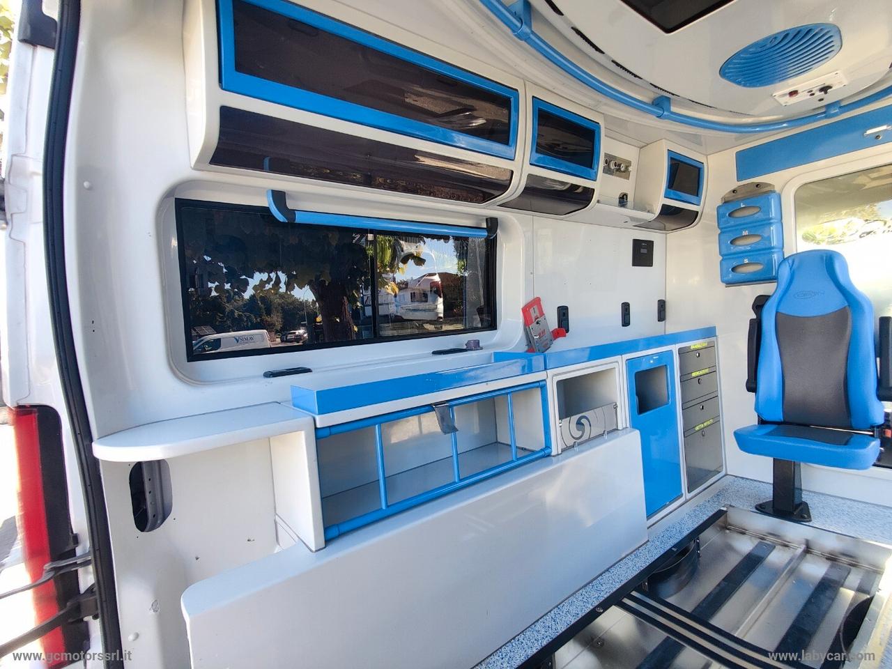 Fiat Ducato 33 2.2 180 CV Allestimento Ambulanza