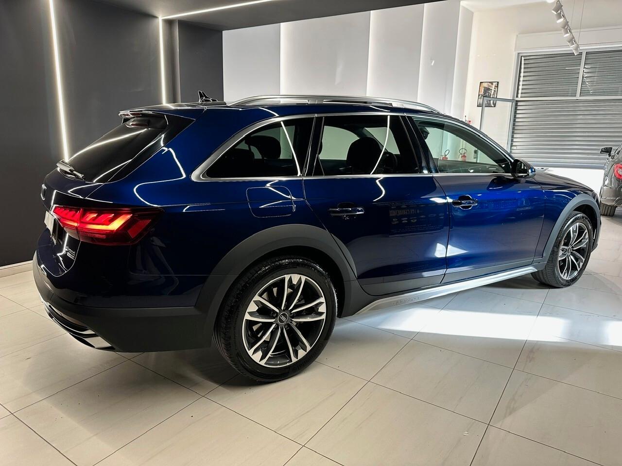 Audi A4 allroad 2.0 204 CV Identity Contrast Full 2024