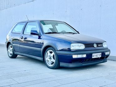 Volkswagen Golf GTI 2.0 cat 3 porte