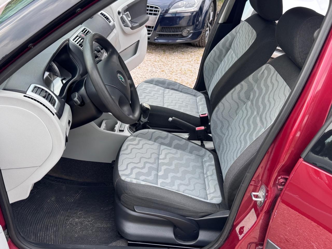 Skoda Roomster 1.2 Benzina GPL 64cv - Neopatentati