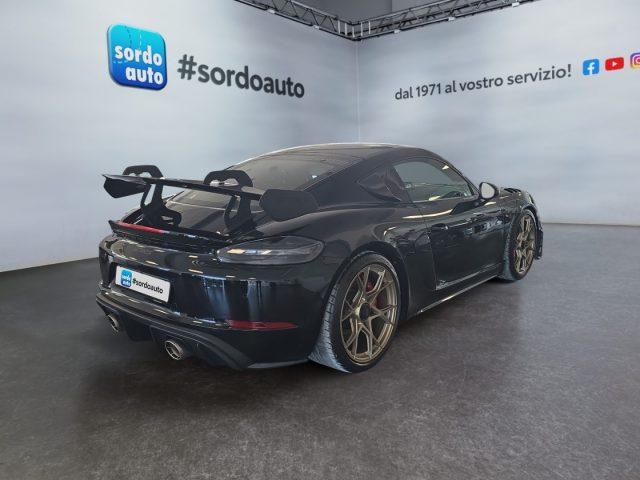 PORSCHE 718 Cayman 4.0 GT4 RS Weissach
