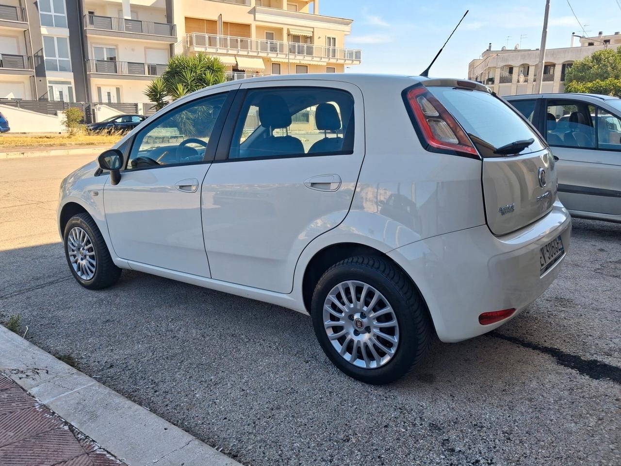 Fiat Punto Benzina/Metano 2014