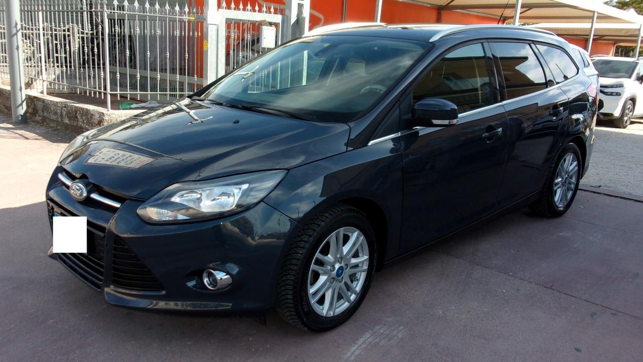 Ford Focus 1.6 120 CV GPL SW Titanium