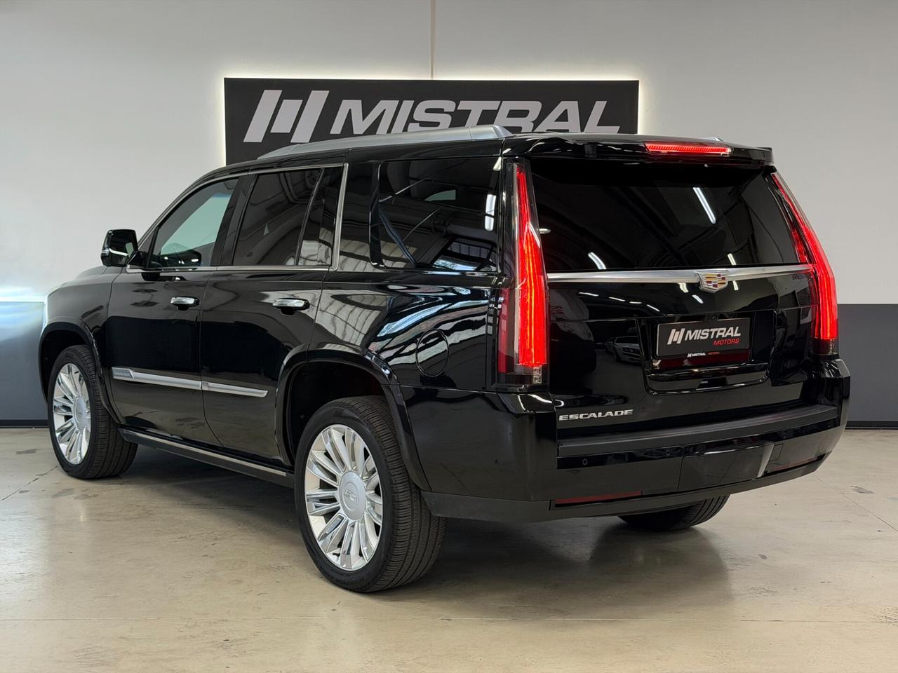 Cadillac Escalade 6.2 V8 PLATINUM - Unico Proprietario