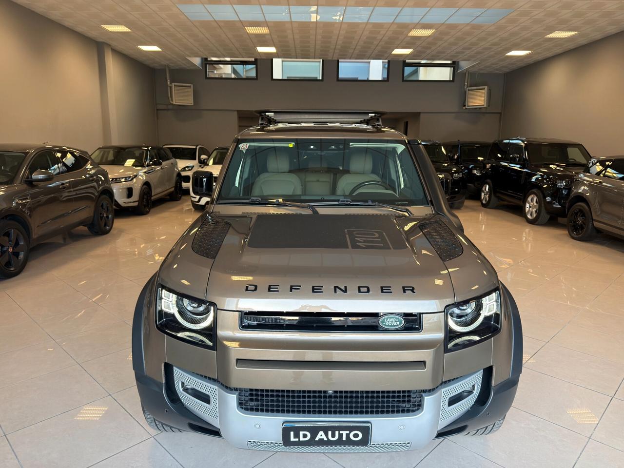 Land Rover Defender 110 3.0D I6 200 CV SE N1 AUTOCARRO PREZZO + IVA