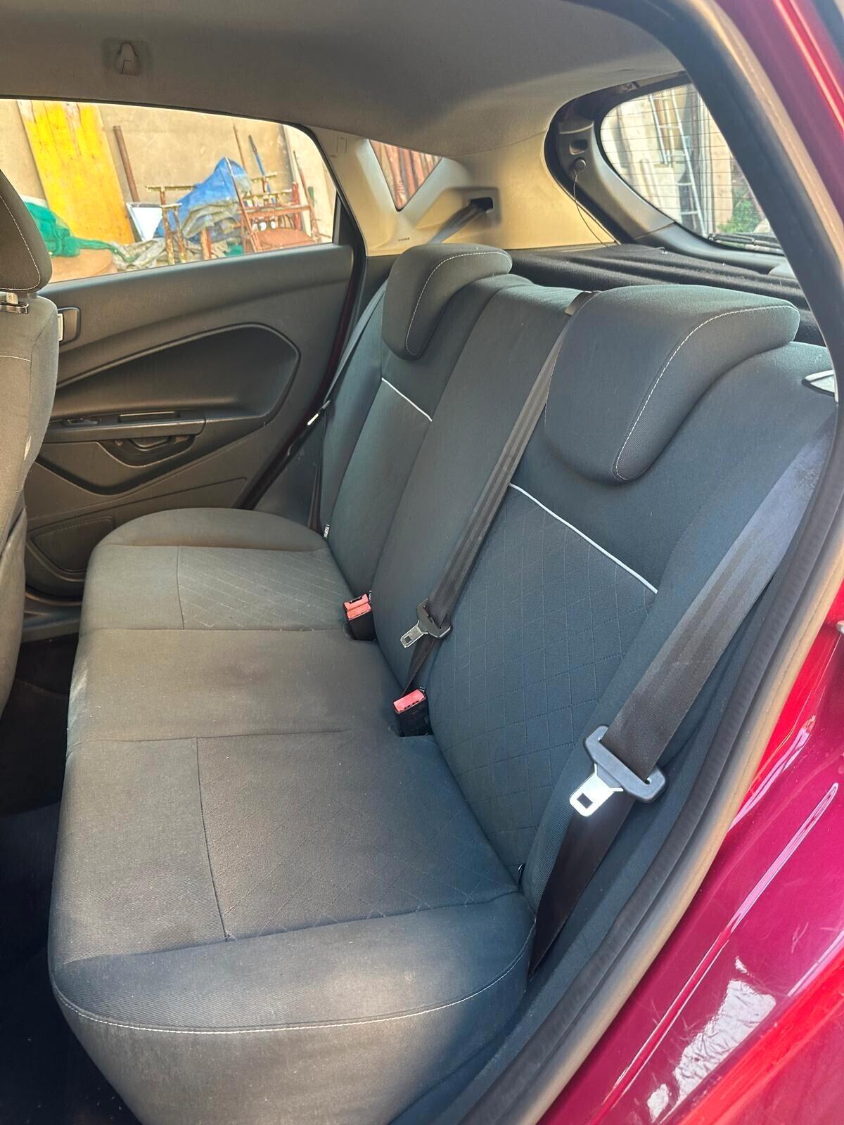 Ford Fiesta Ikon 1.4 5 porte Bz.- GPL