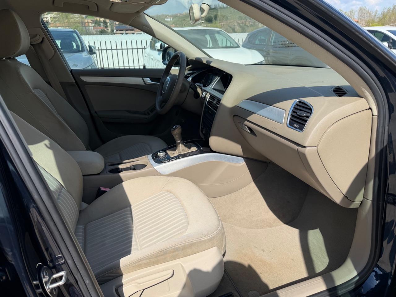 Audi A4 2.0 TDI 143CV ADVANCED/NAVY/LED/UNIPROP.