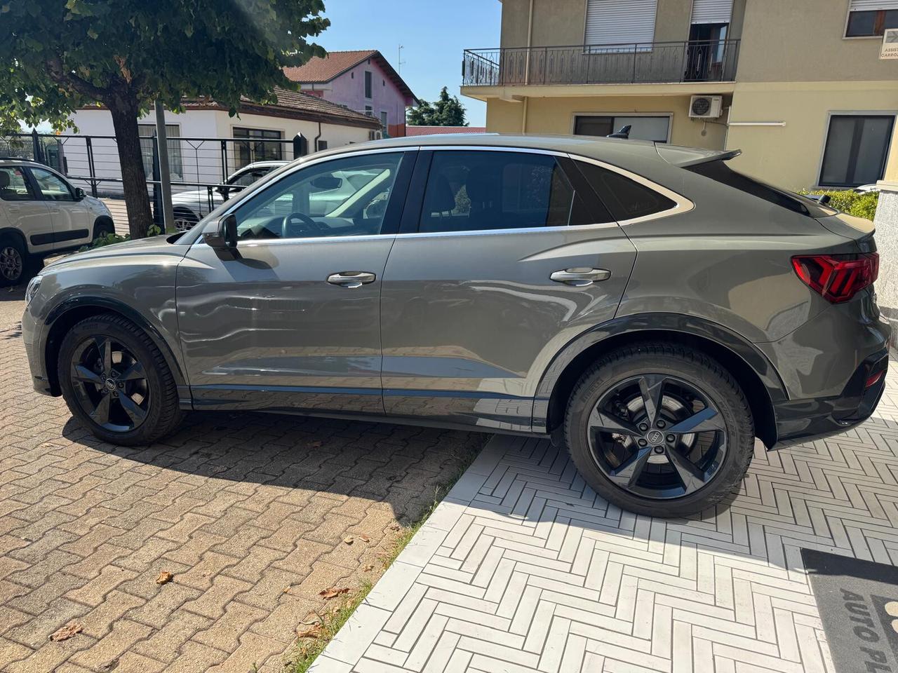 Audi Q3 SPB 35 TDI quattro Business Plus