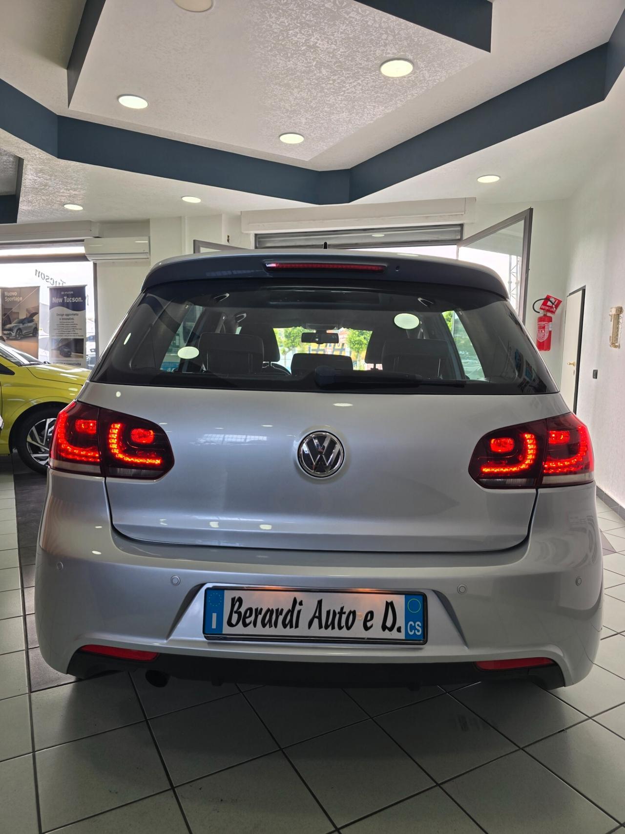 Volkswagen Golf 1.6 TDI R Line