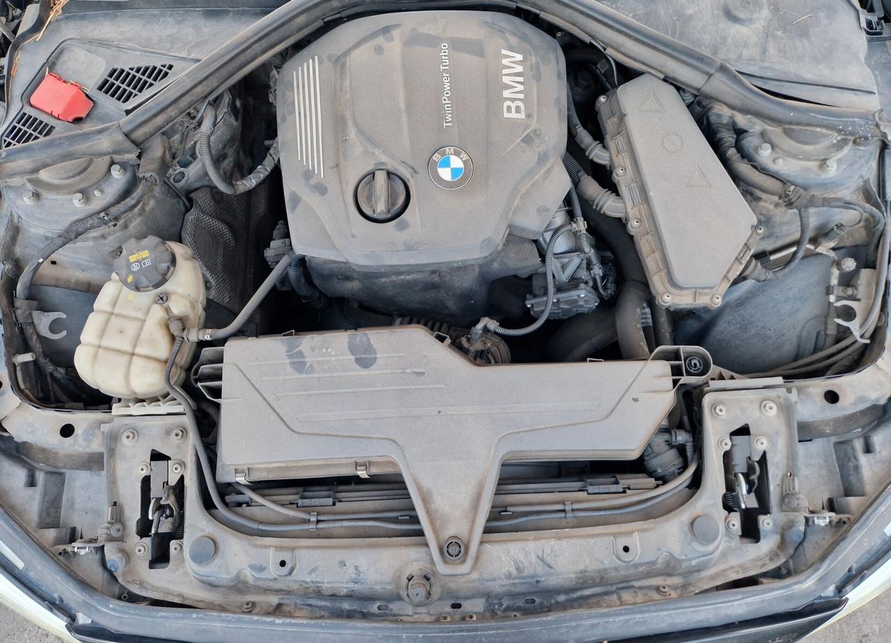 Bmw 116 116d 5p. Urban
