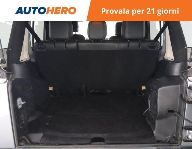 JEEP Wrangler Unlimited 2.8 CRD DPF Sahara
